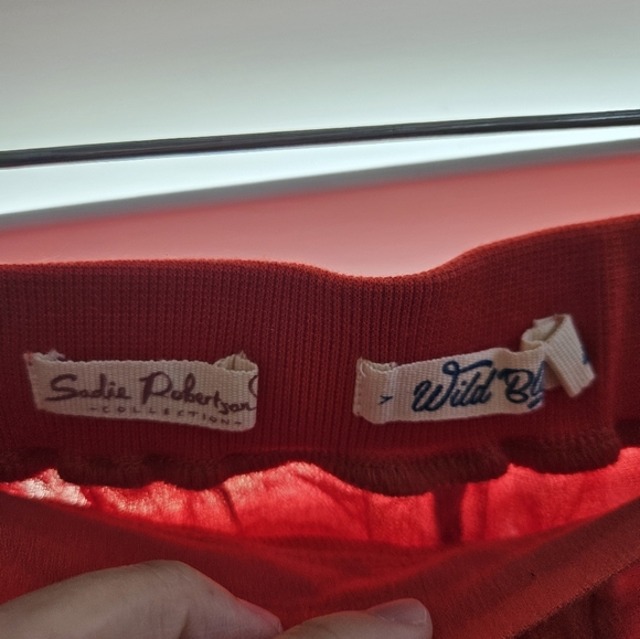 Sadie Robertson shorts size 7 - Picture 6 of 9